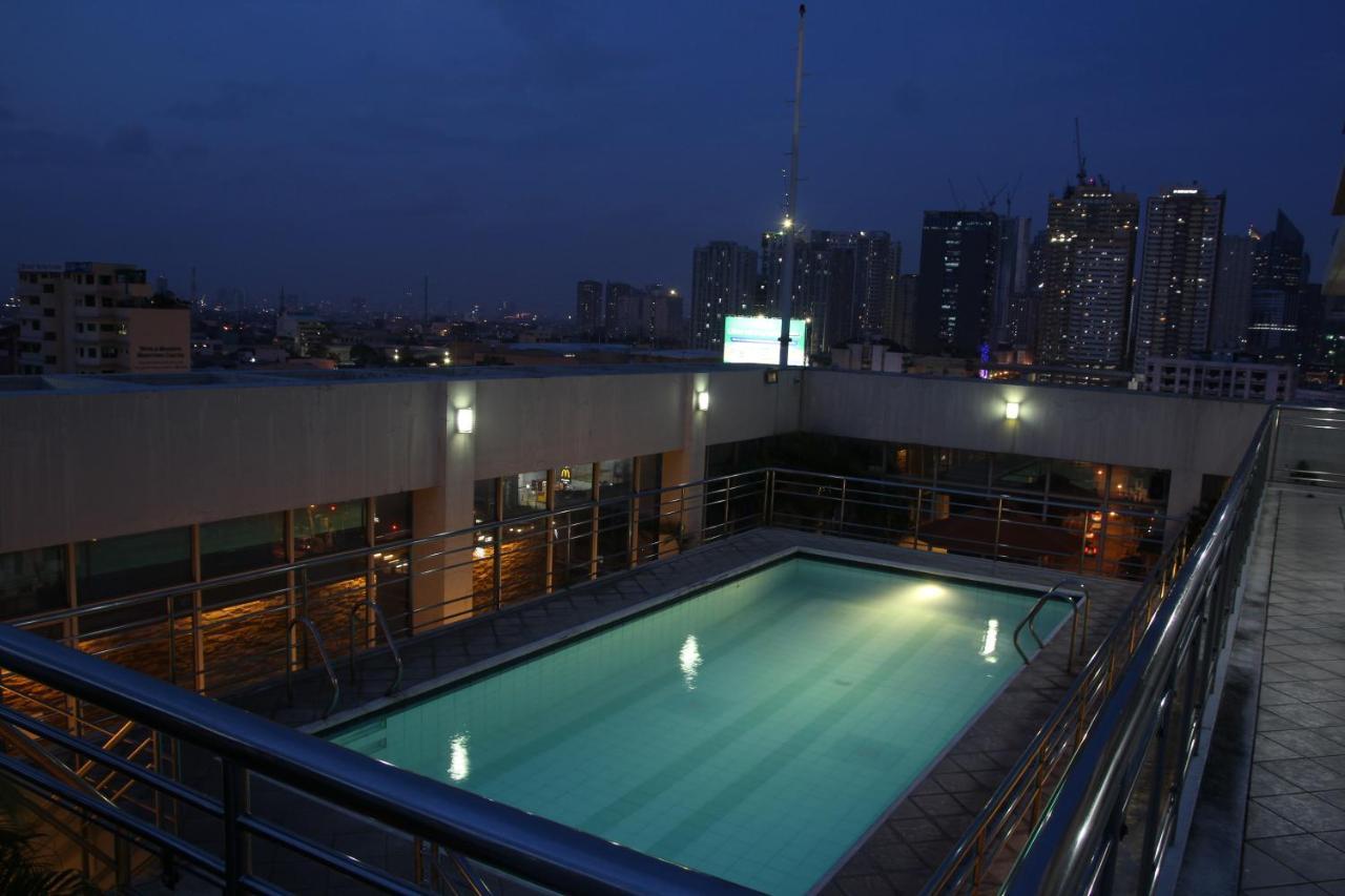 Herald Suites Solana Makati City Dış mekan fotoğraf